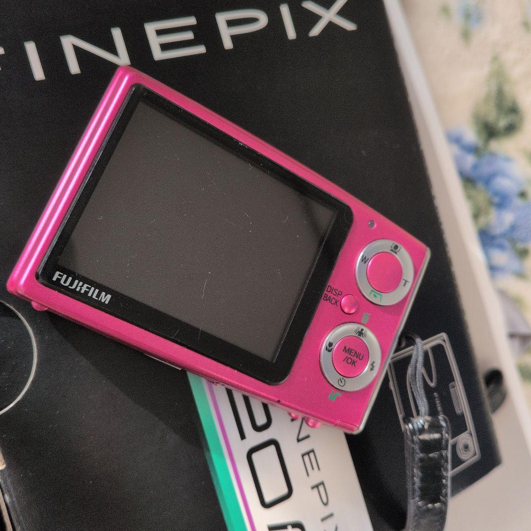 FUJIFILM FinePix Z20fd ピンク　平成レトロ　デジカメ