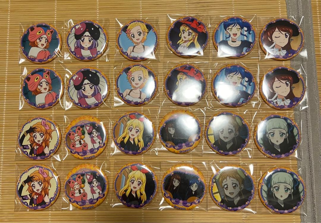 イオン限定 アイカツ チョサブレ A B 缶バッジフルコンプ　24個セット