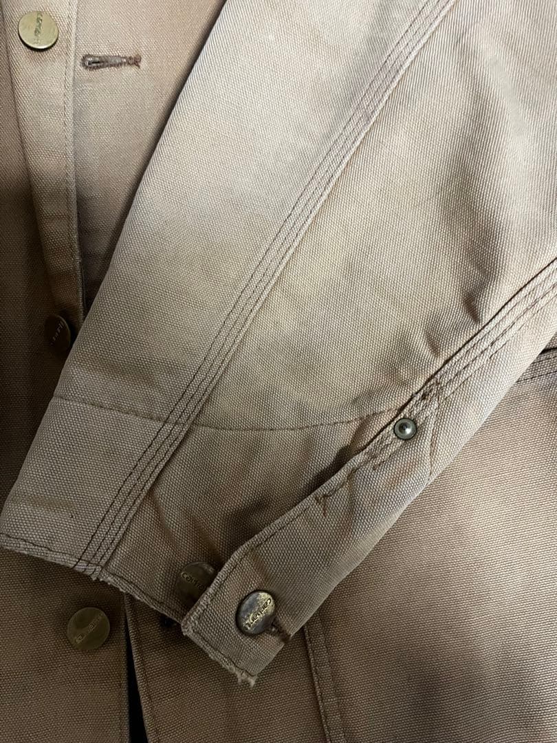 Carhartt ベージュジャケット