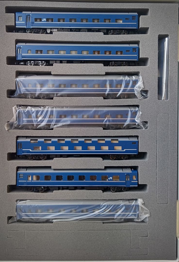 歳末セール‼️新品TOMIX14系15形特急寝台客車あかつき+彗星⑭両セット