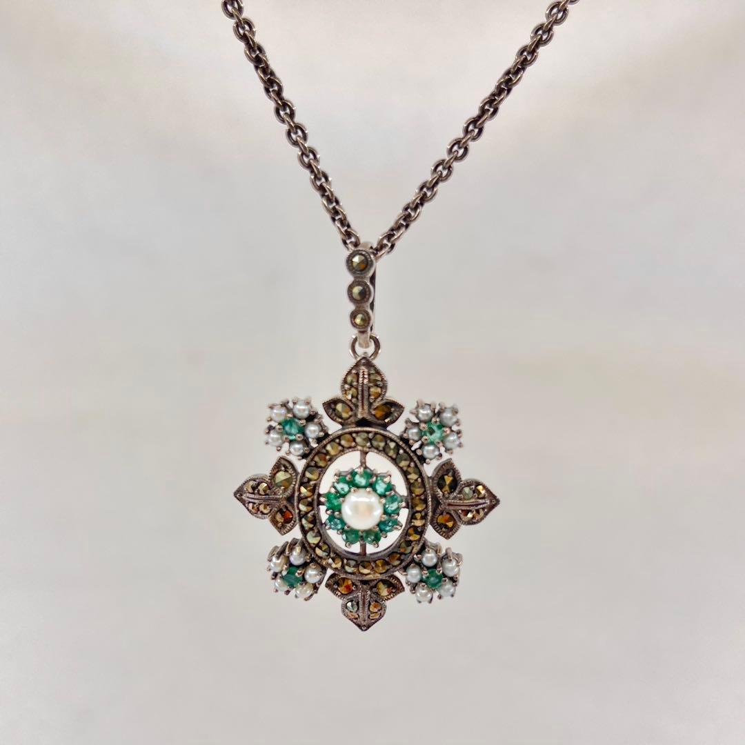 【碌山 Routan】【碌山 Routan】エメラルド、パールペンダント