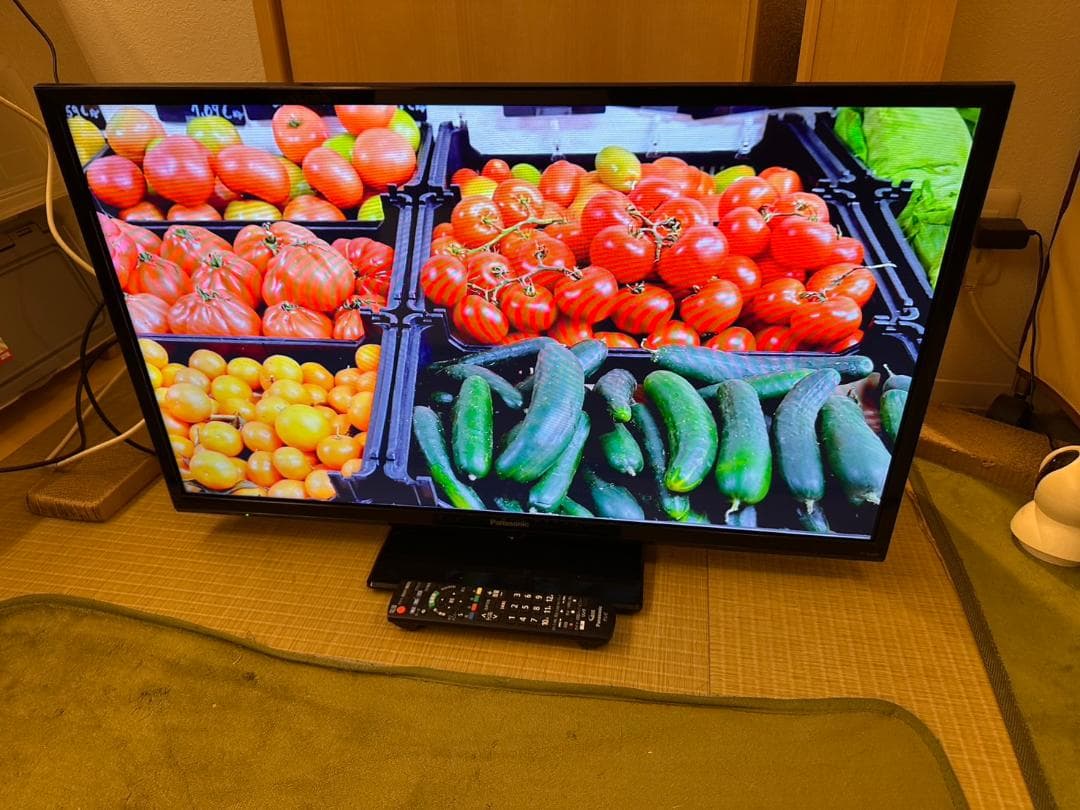 Panasonic　パナソニック 32型 テレビ TH-32J300 2022年