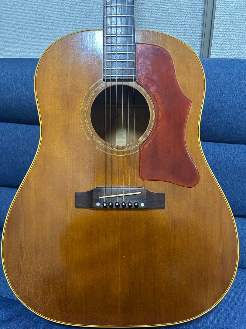 1967年製 ギブソンJ-50 ADJ ビンテージ　送料無料　限定大幅値下げ！
