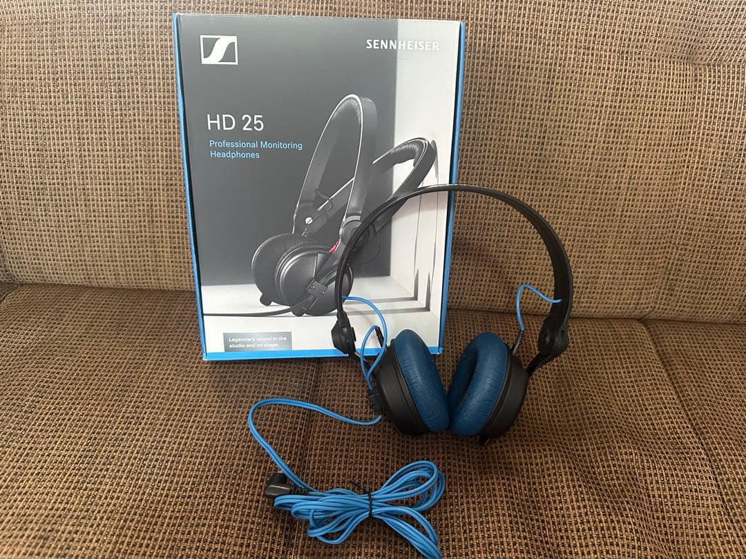 m*w様 Sennheiser HD 25 adidasコラボ ヘッドフォン
