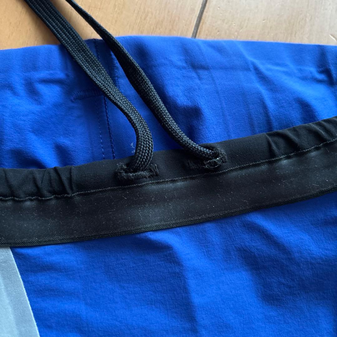 アリーナ　高速水着　SS