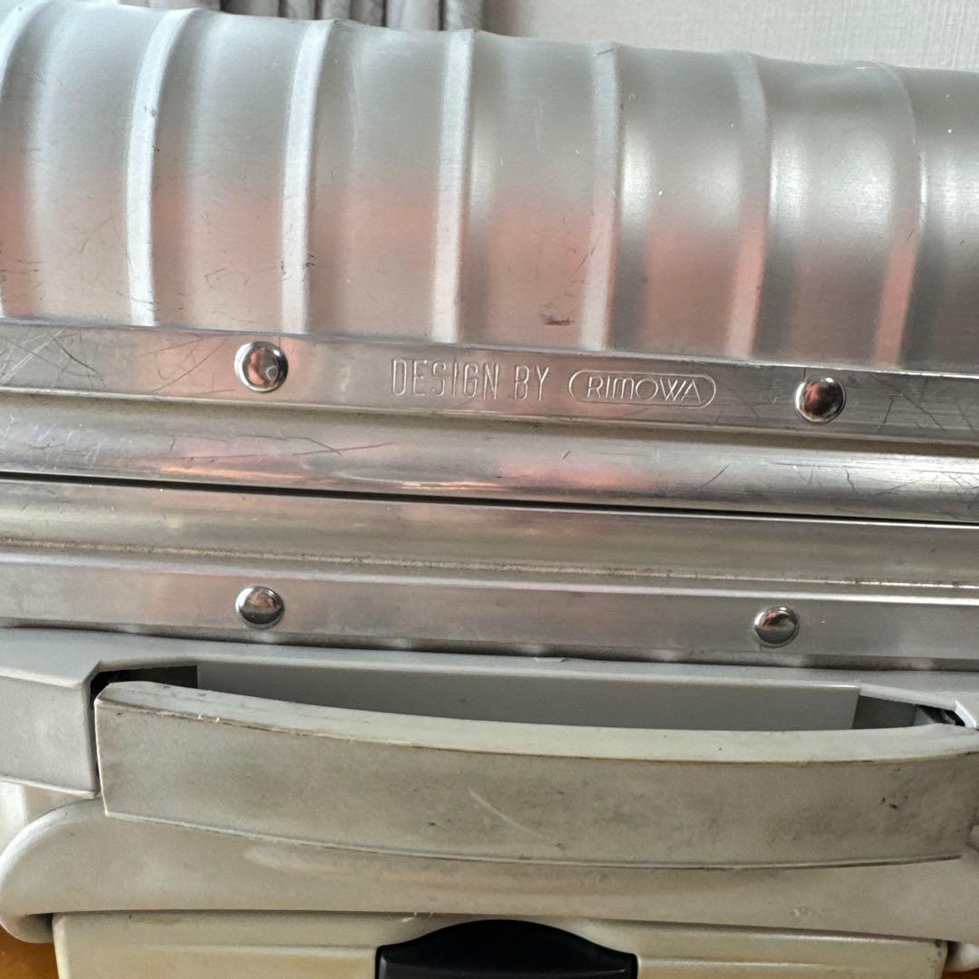 RIMOWA TOPAZ機内持込サイズ