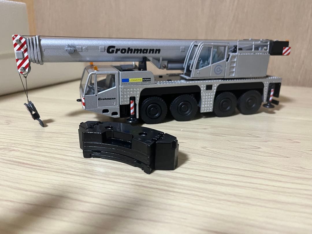 コンラート製 DEMAG クレーン 1/50 ミニチュア おまけ付き