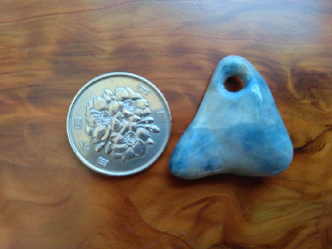 糸魚川翡翠　青