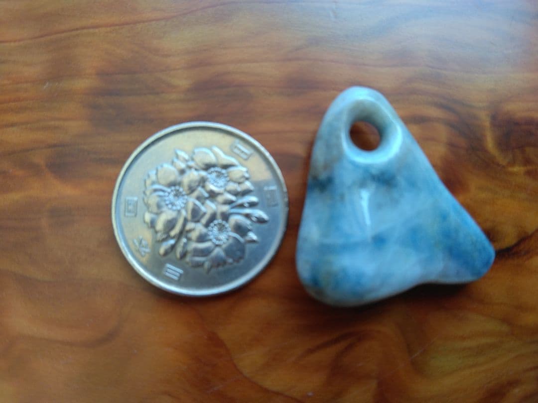 糸魚川翡翠　青