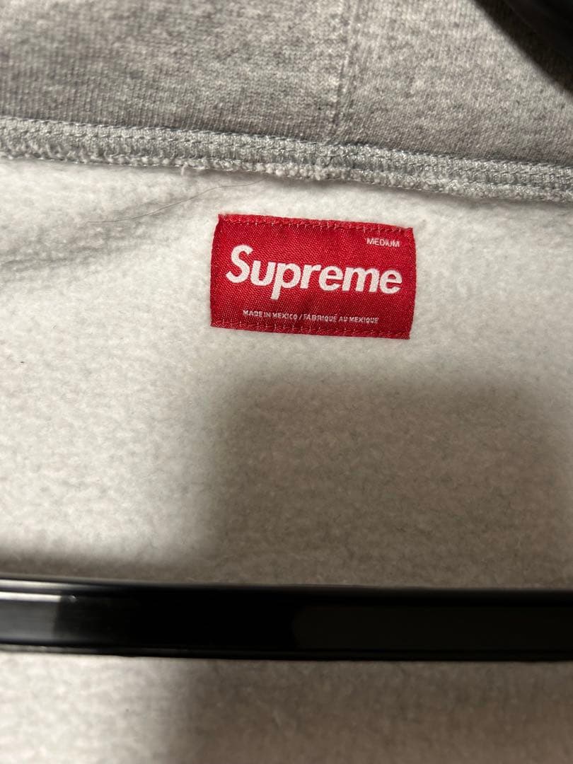 トップス supreme SmallBoxZipUpHoodedSweatshirt