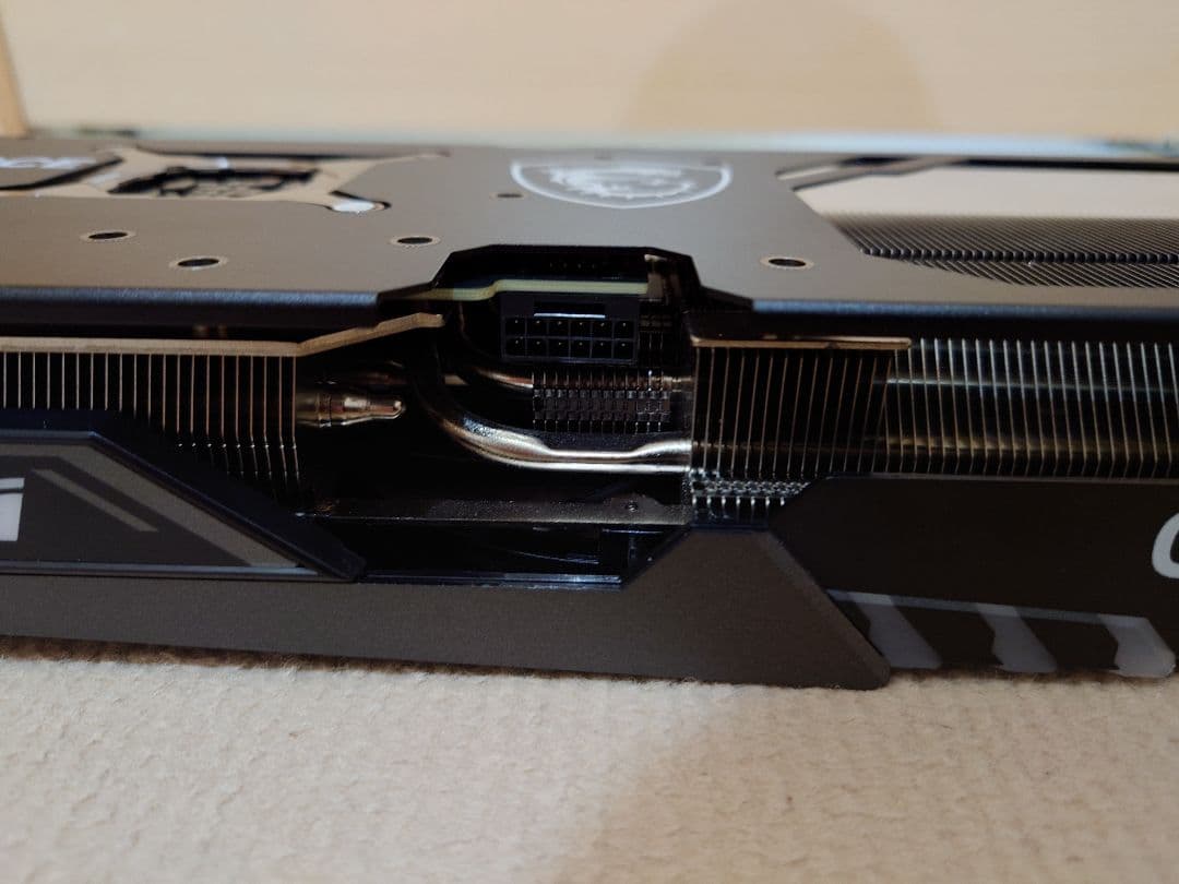 【美品】MSI Geforce RTX4070 GAMING X TRIO