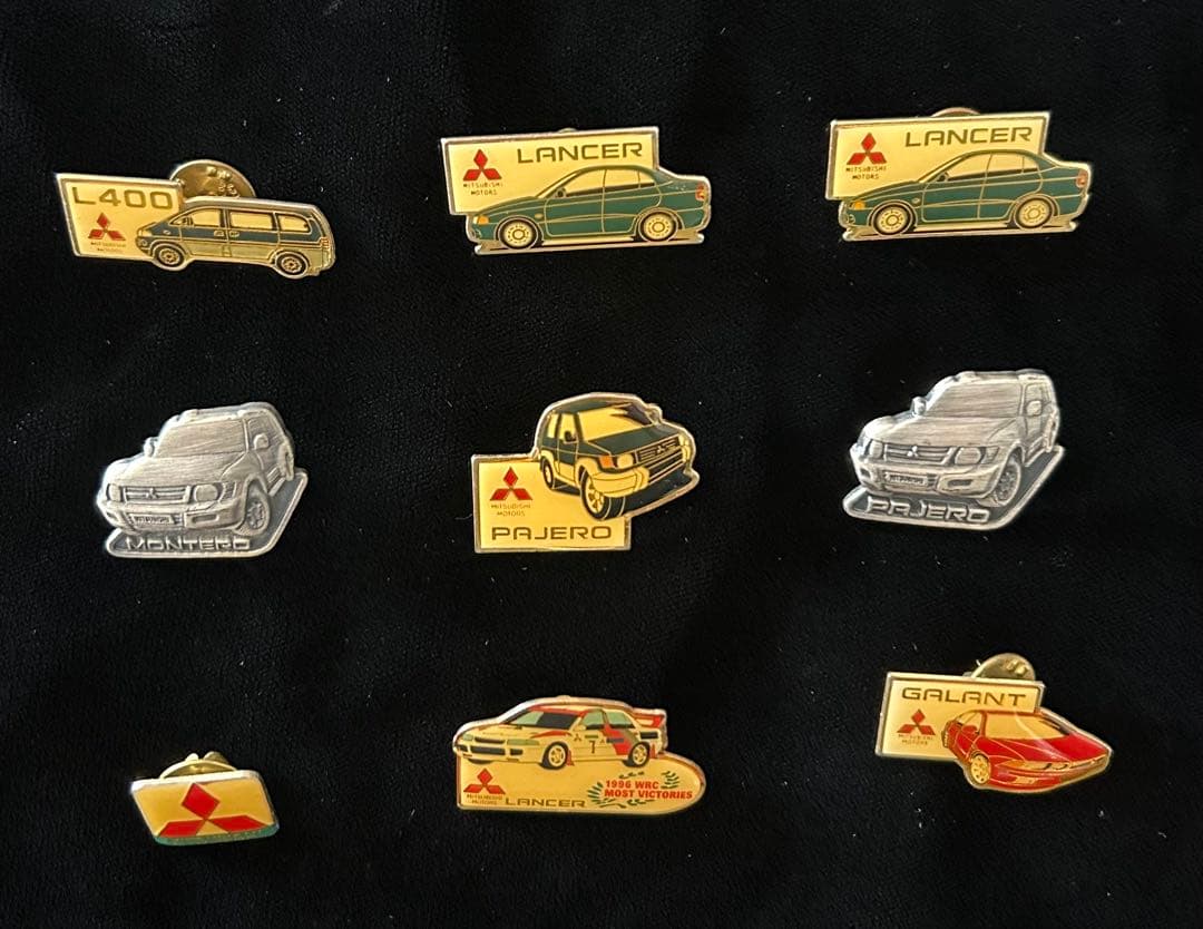 三菱自動車 ピンバッジ 9個セット