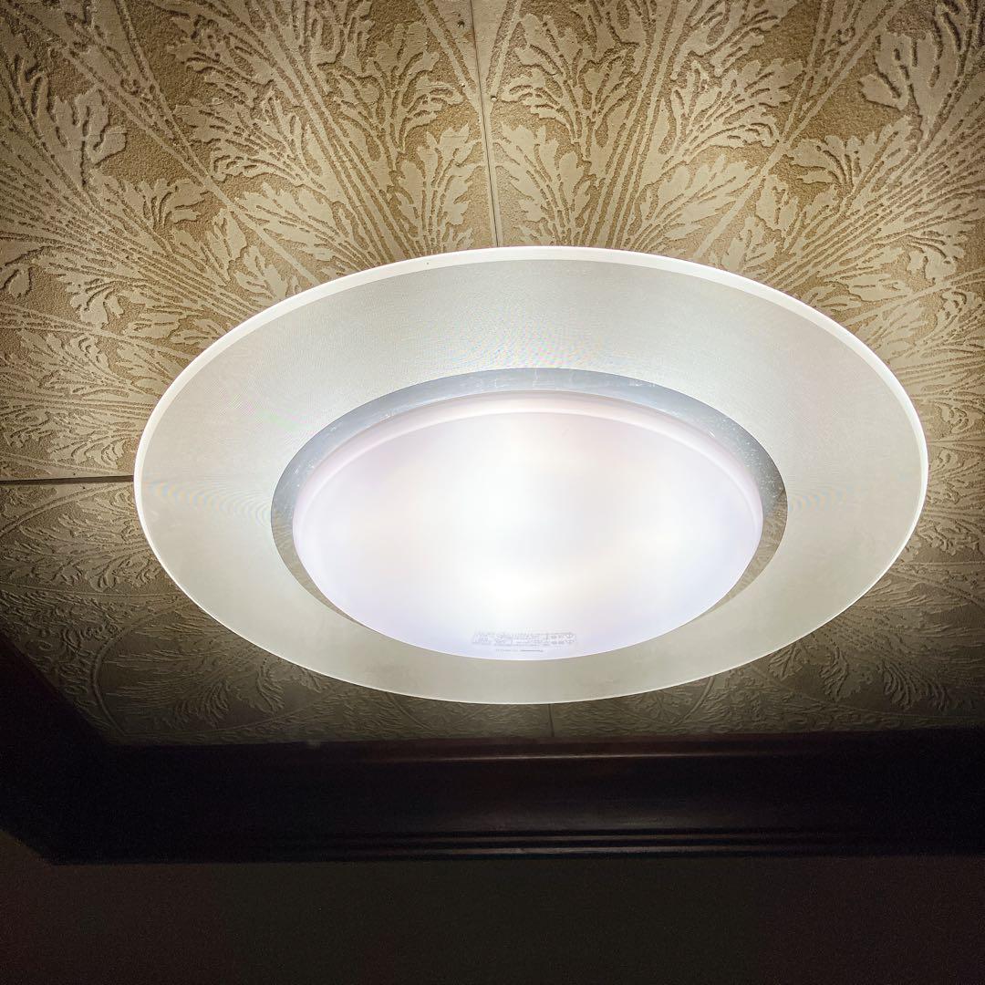 我が家の小怪獣 Panasonic ～8畳シーリングライト2台