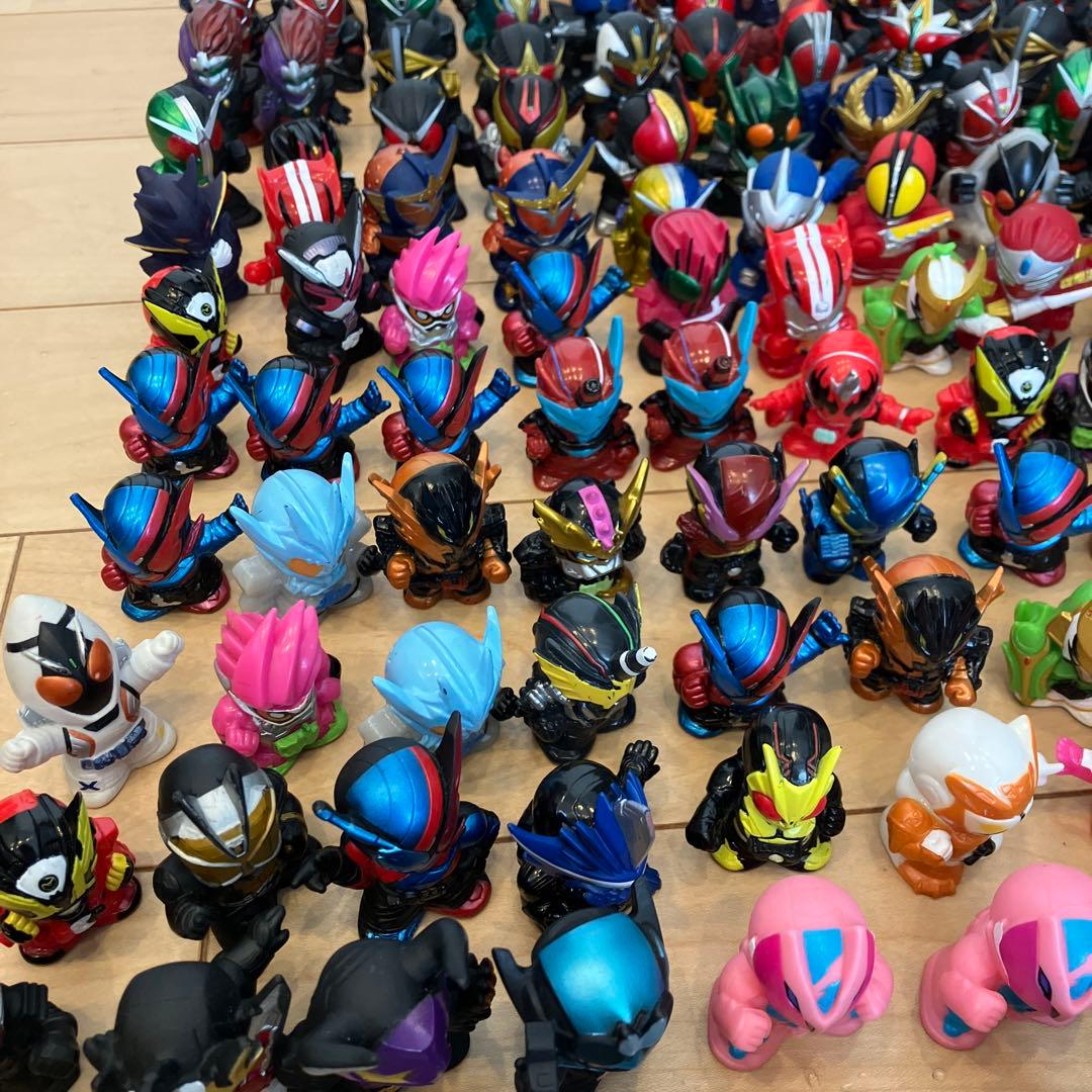 d*3様 仮面ライダー 指人形まとめ売り　200体以上
