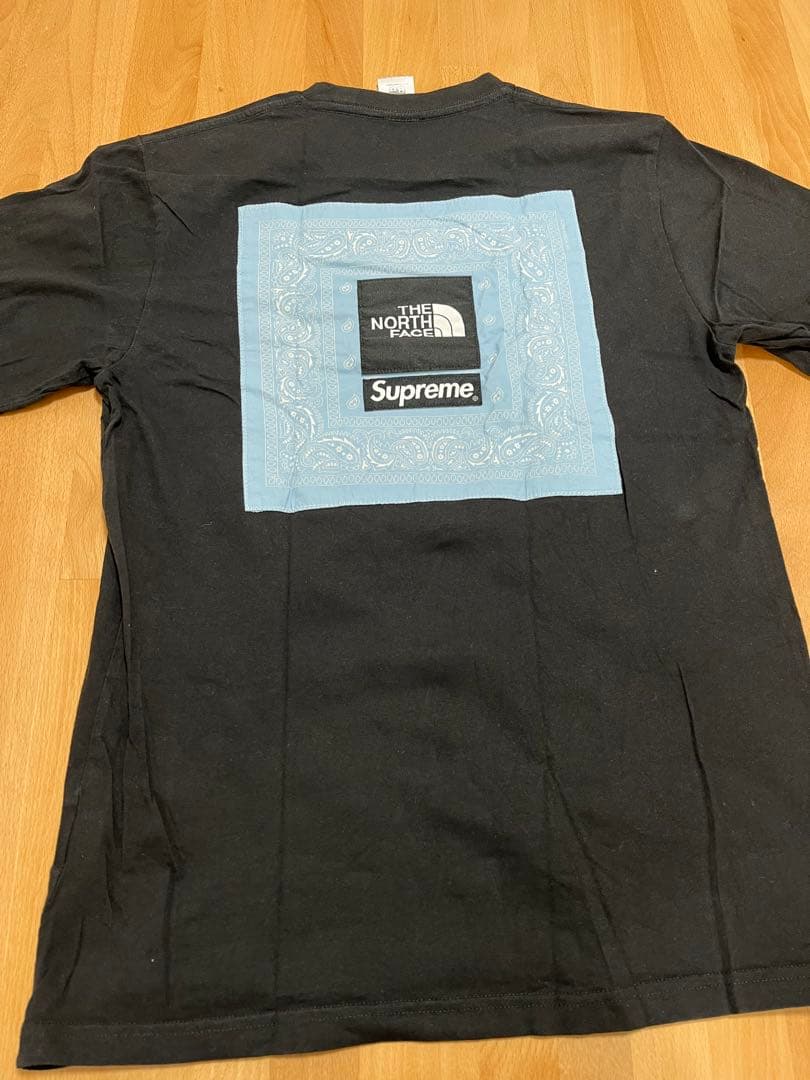 【激レア】 THE NORTH FACE × Supreme Tシャツ