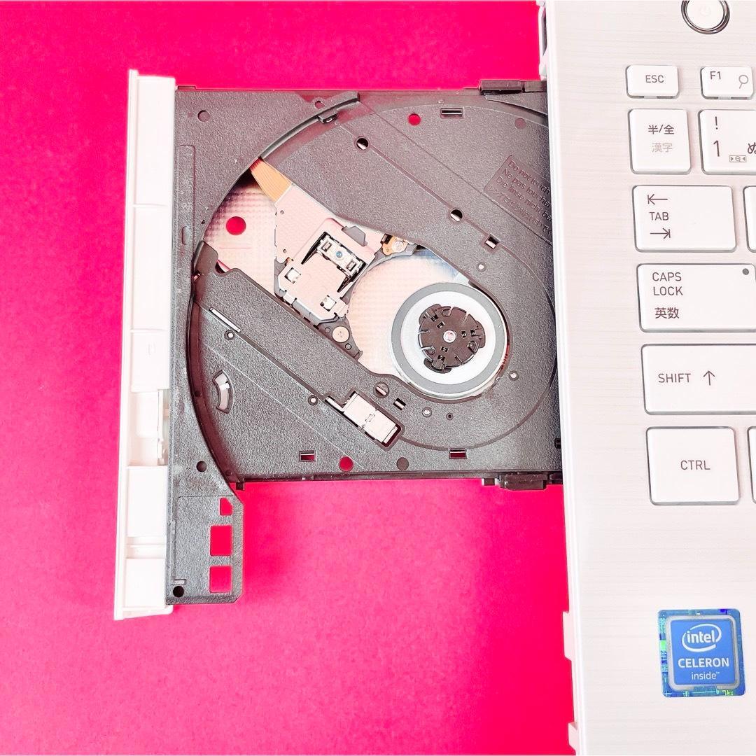 美品✨️動作良好ノートパソコン✨️綺麗な白カメラ サクサク快適SSD✨️在宅ワーク事務