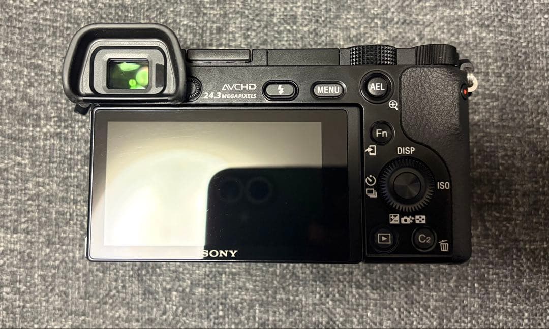 Sony α6000 ミラーレス一眼 カメラセット 海外版