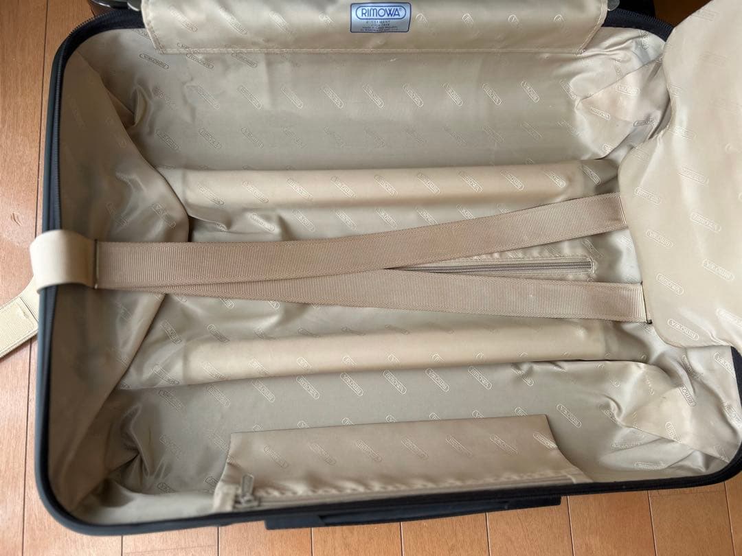 リモワ　サルサデラックス　35L 4輪　グロスブラウン　機内持込　キャリーケース