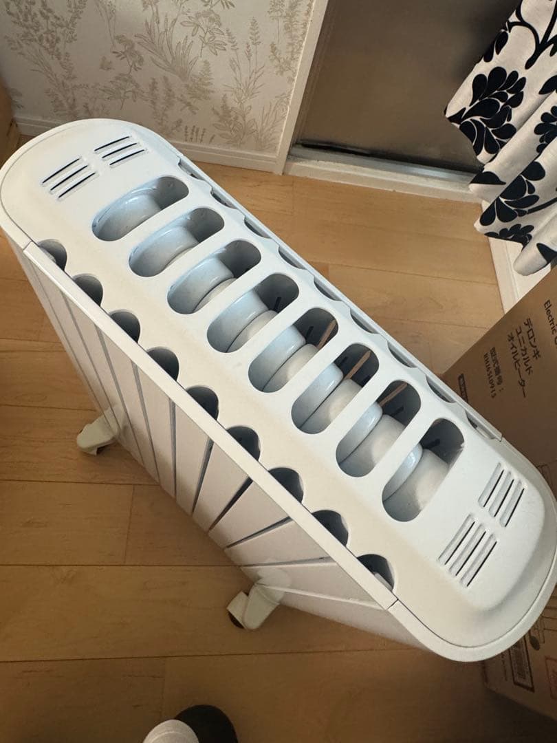 DeLonghi UniCaldo オイルヒーター RHJ65L0915