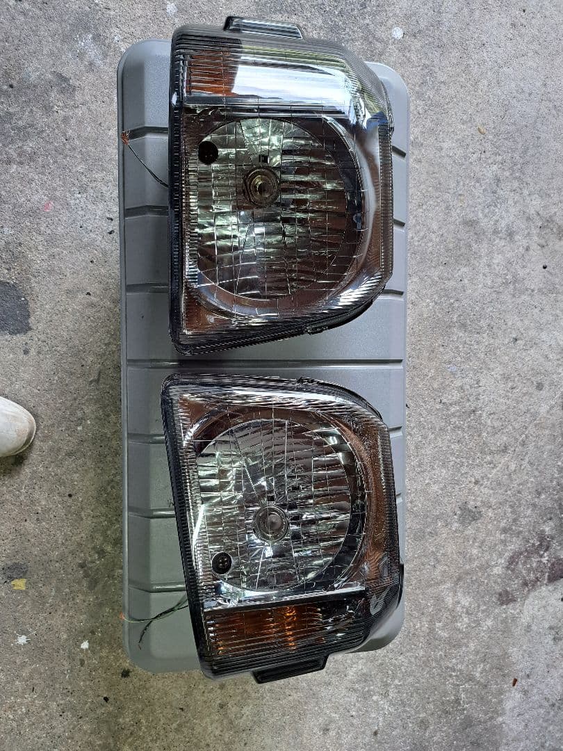 ホンダ　ホビオスモークヘッドライト