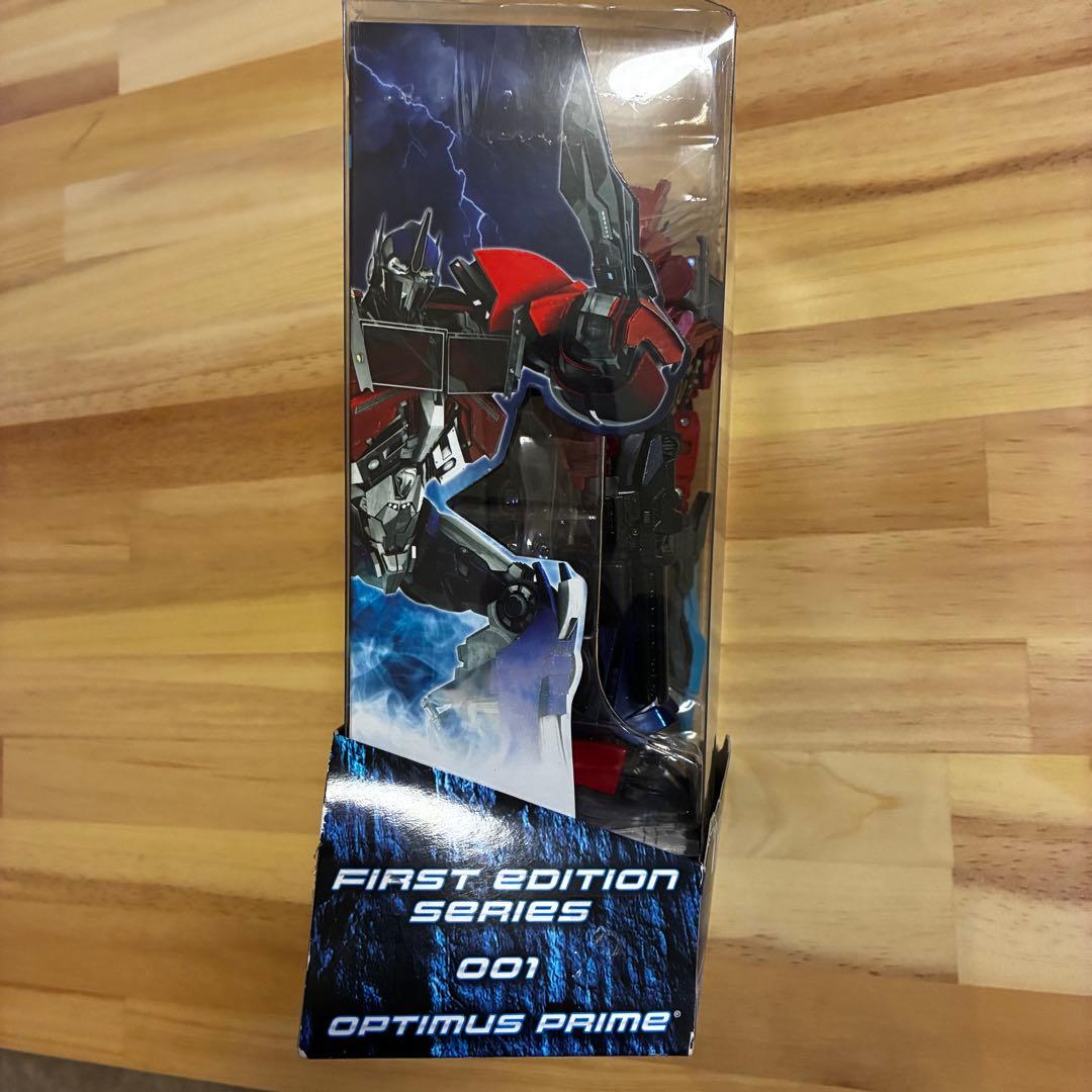 【超希少】トランスフォーマー オプティマスプライム ファーストエディション
