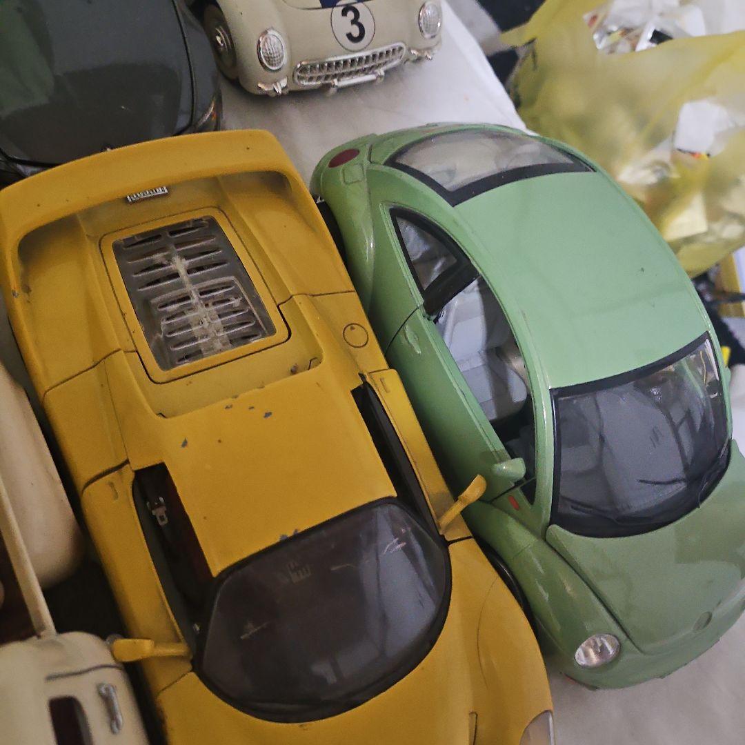 １/18 Ferrari　Volkswagen　シボレー　東海道ヤナセ、コーンズ