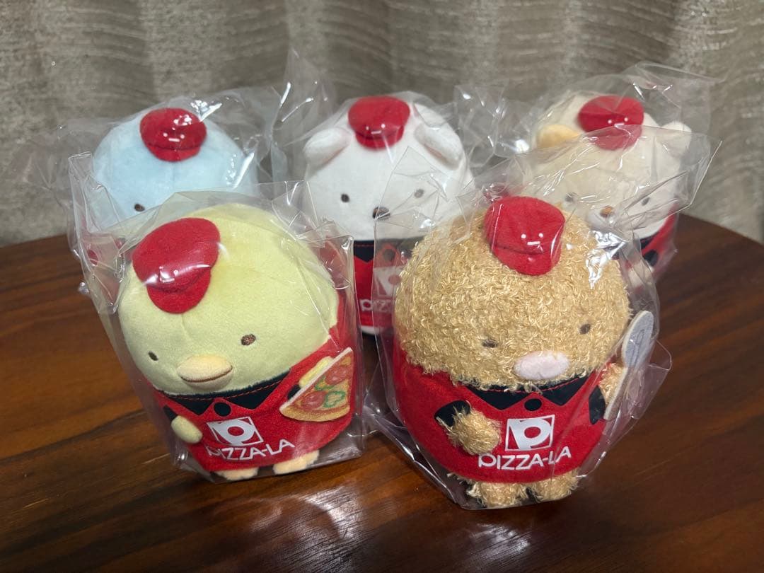 すみっこコぐらし　PIZZA-LA ぬいぐるみセット　キャンペーン