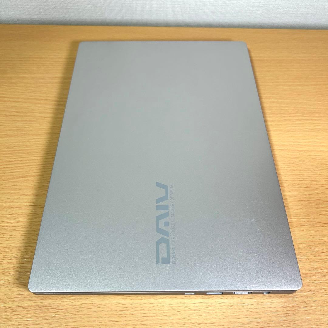 マウス DAIV Z4 I7I01SR-A i7 32GB 1TB 14インチ