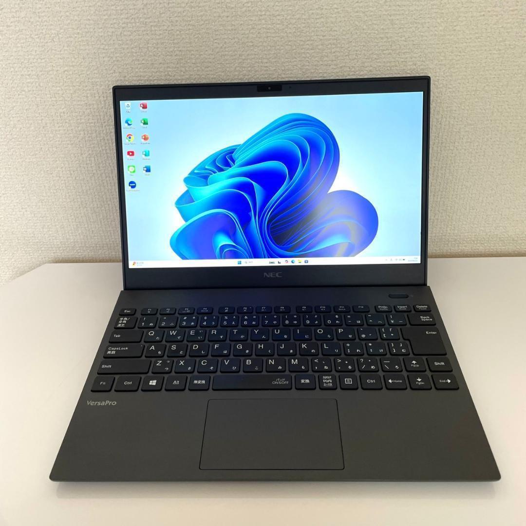 ★大特価商品★ 第10世代i7 メモリ16GB 超軽量モデル NEC II3