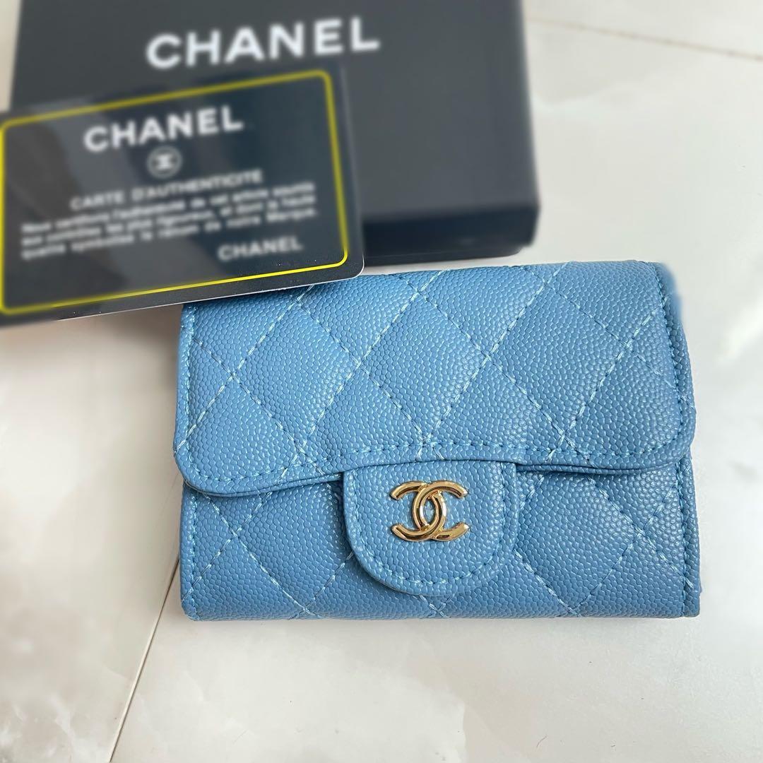 財布　ミニ　キャビアスキン　ブルー