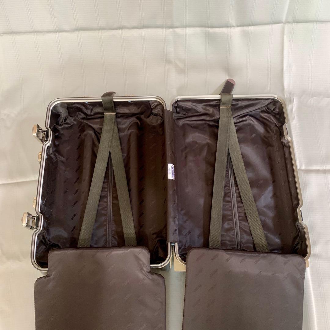 RIMOWA リモワトパーズプレミアム チタンゴールド 32L 2輪