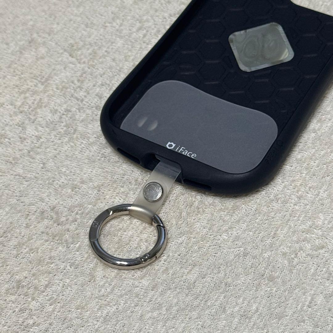 iPhone 15 Pro ナチュラルチタニウム 256G ケース+ストラップ付