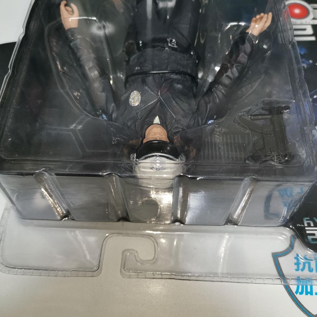 新品　ターミネーター2　T1000フィギュア　 モーターサイクルコップ　ネカ