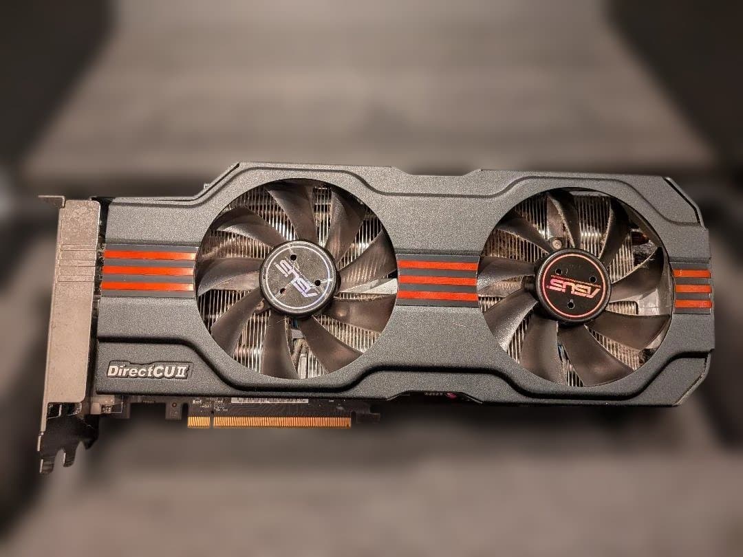 AMD Radeon HD 7950 DirectCUⅡ 3GB GDDR5