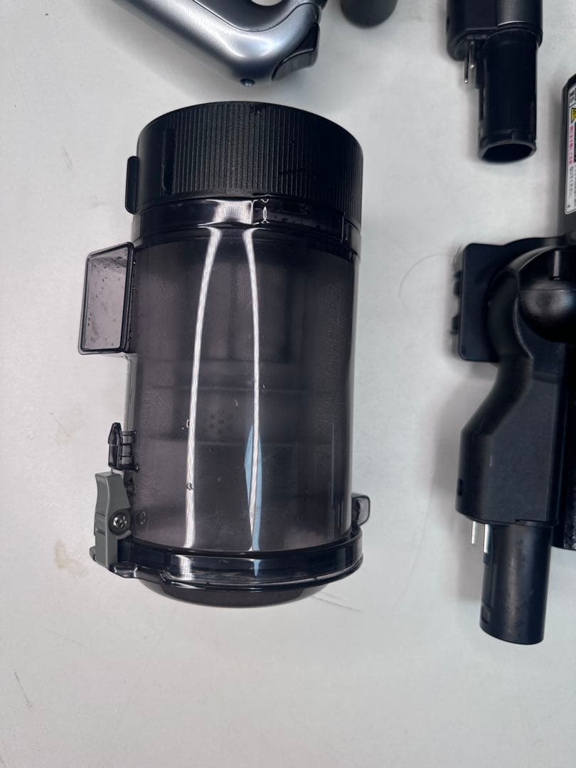 シャープ★掃除機★EC-SR8-B★2023年製★バッテリー新品にくい