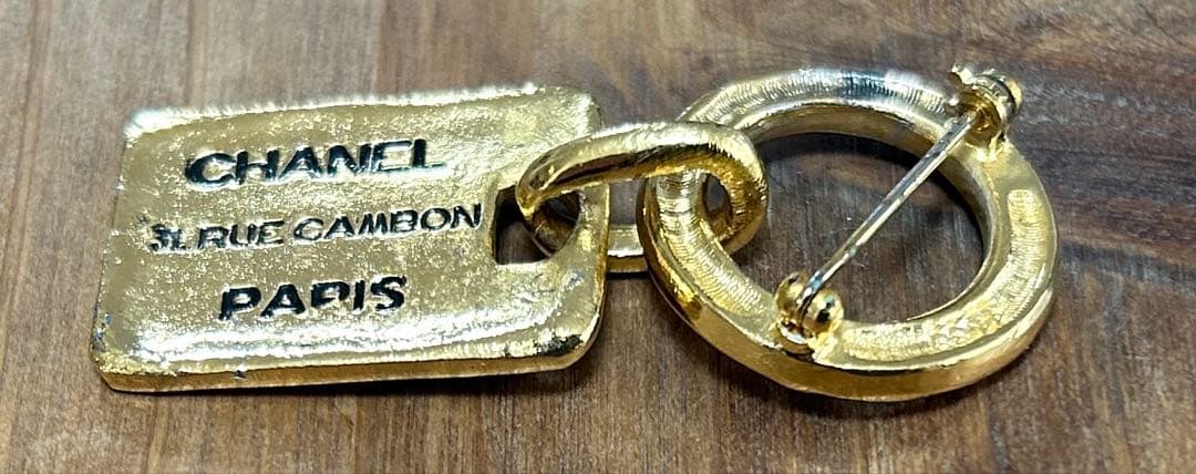 CHANEL 1133刻 カンボン プレート スイング ブローチ　　鑑定済み