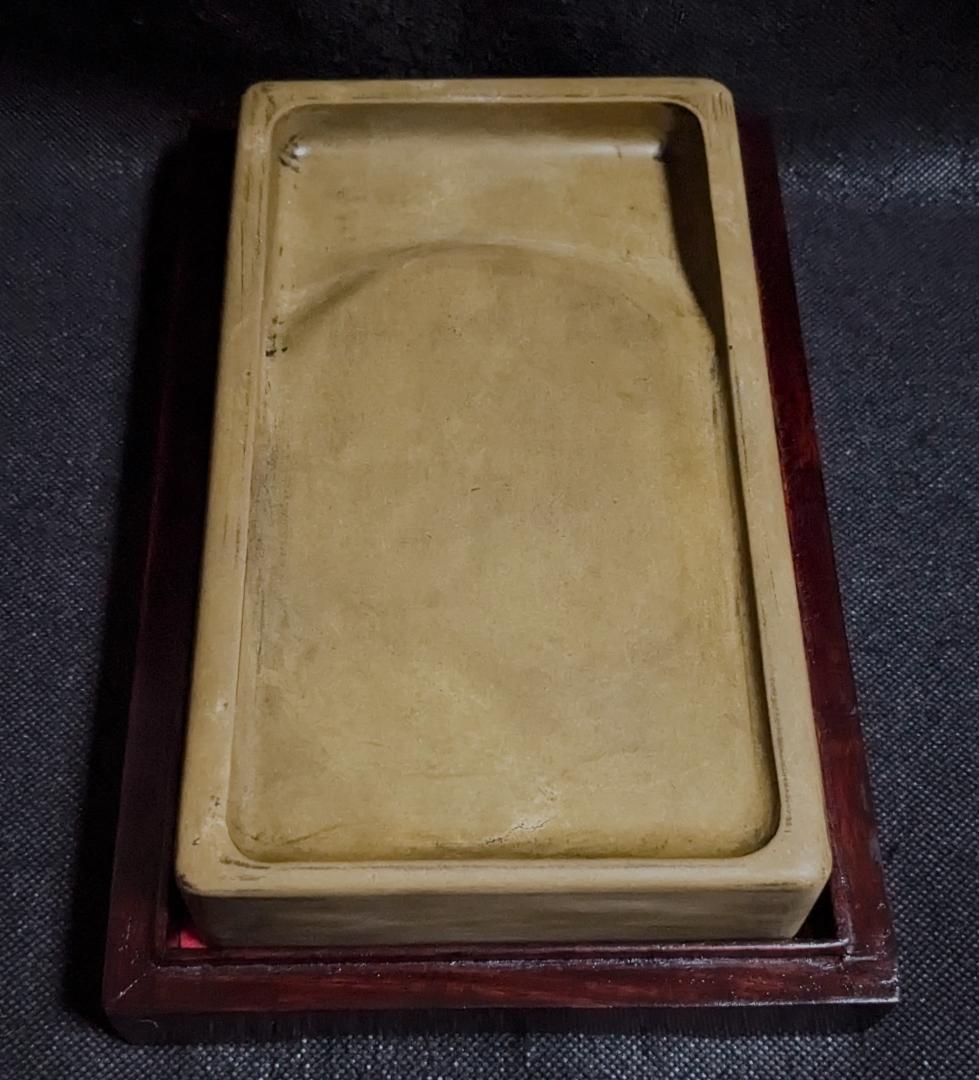 【澄泥硯】◆鱔魚黄の美石◆約八吋長方◆蘇州霊巖山◆唐木箱◆磨墨性優◆検→端渓