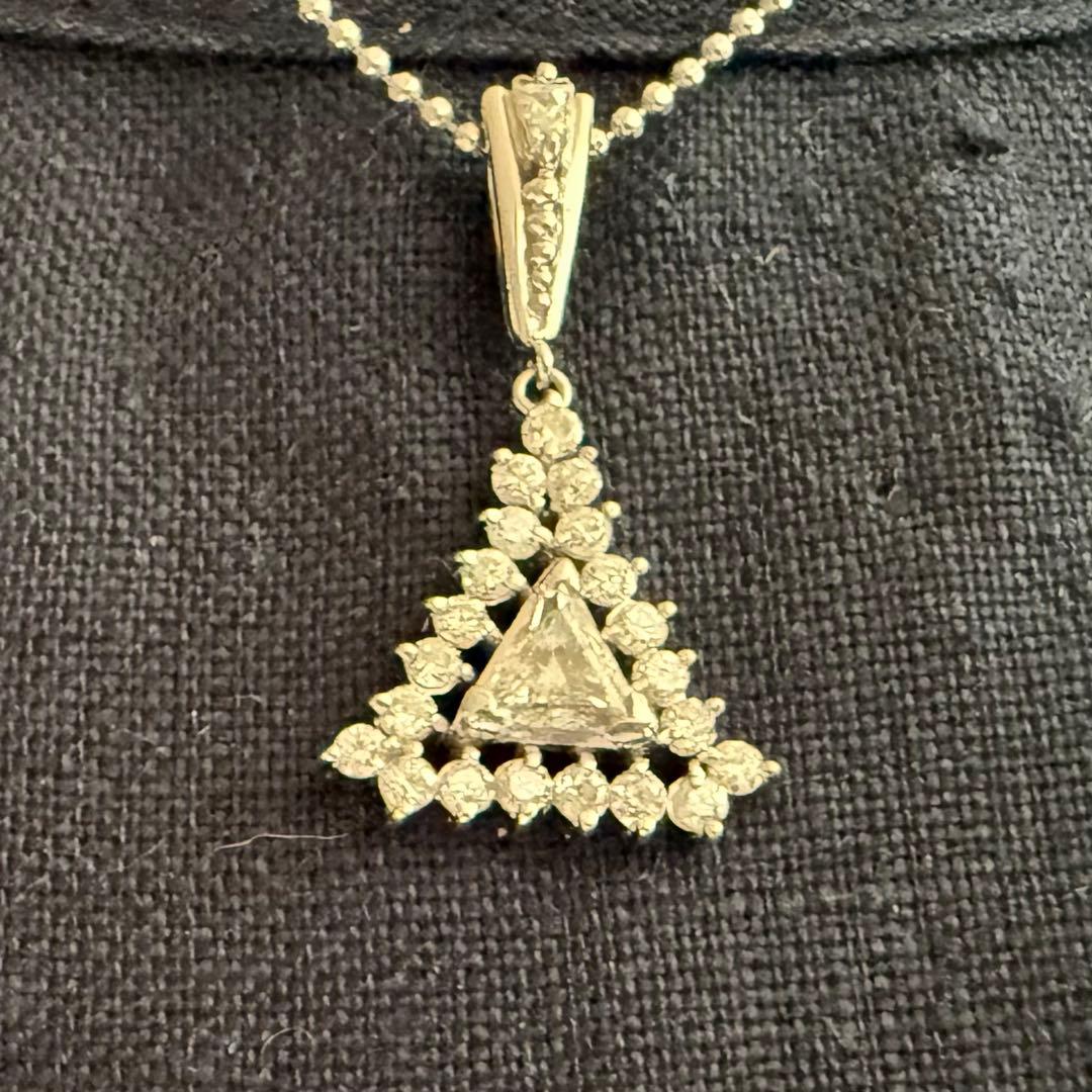 アンティークpt900ダイヤペンダント0.29/0.43ct 雰囲気が良い