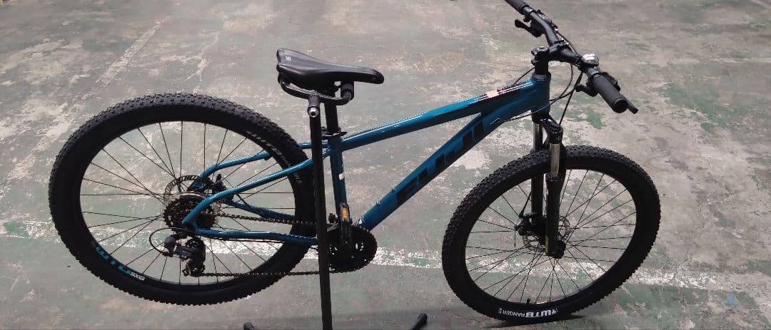 【引取のみ】FUJI NEVADA 27.5 1.9 マウンテンバイク☆美品☆