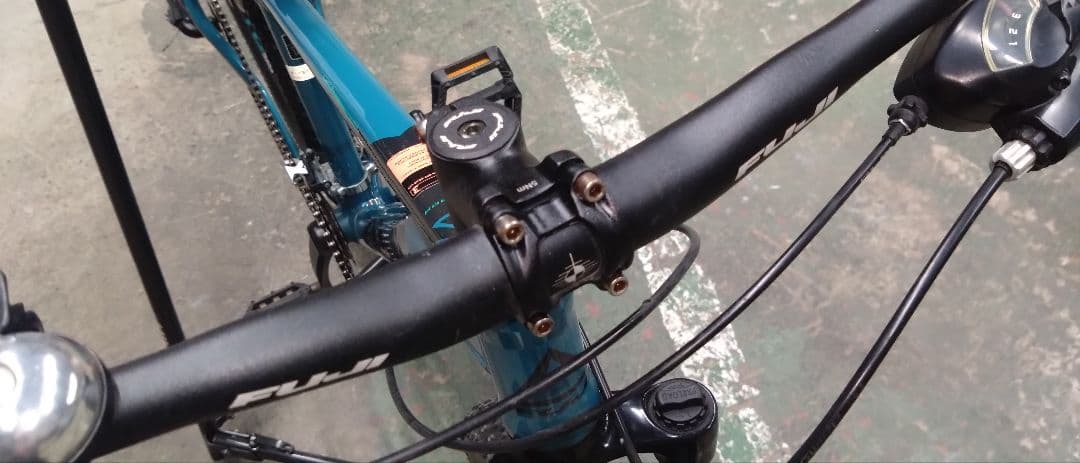 【引取のみ】FUJI NEVADA 27.5 1.9 マウンテンバイク☆美品☆