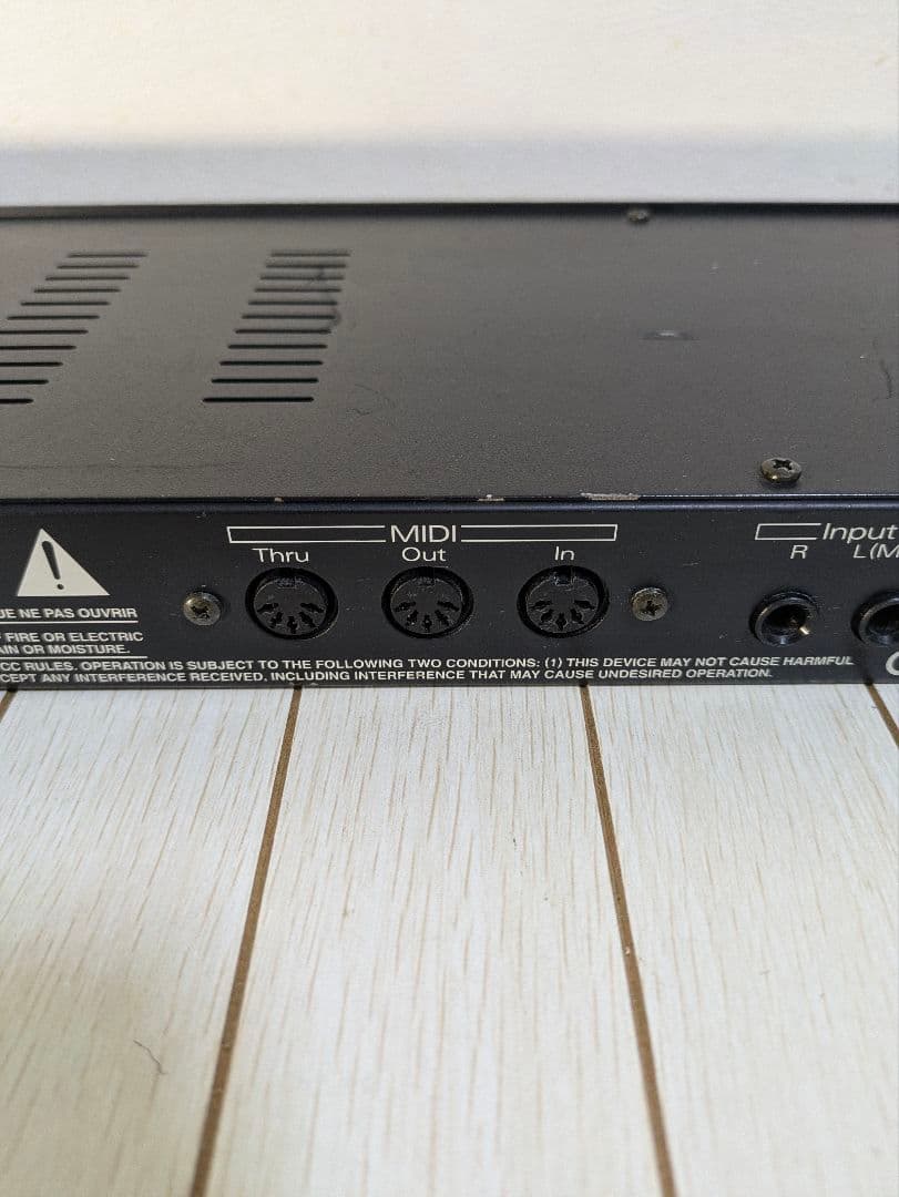 Roland String Ensemble M-SE1　取扱説明書付き