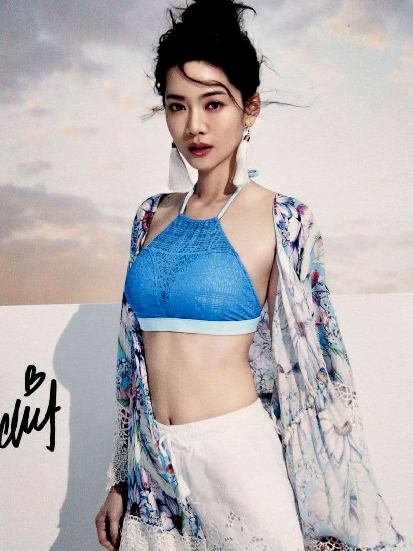 セール中…ジョアンヌ・ツァン直筆サイン入り超大型写真…