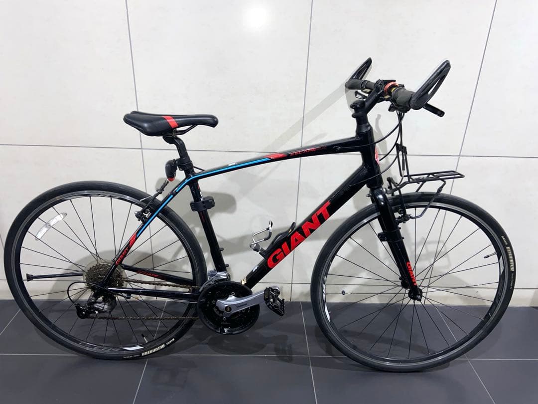 GIANT ESCAPE RX3 クロスバイク　ジャイアント　エスケープ　自転車