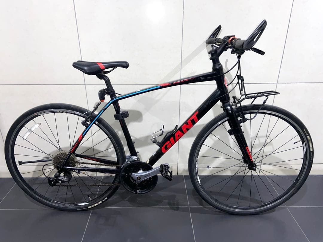 GIANT ESCAPE RX3 クロスバイク　ジャイアント　エスケープ　自転車