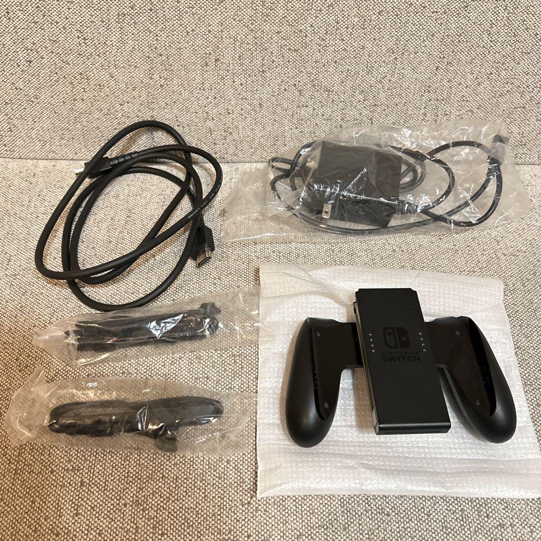 【美品】 Nintendo Switch 本体 グレー 完備品