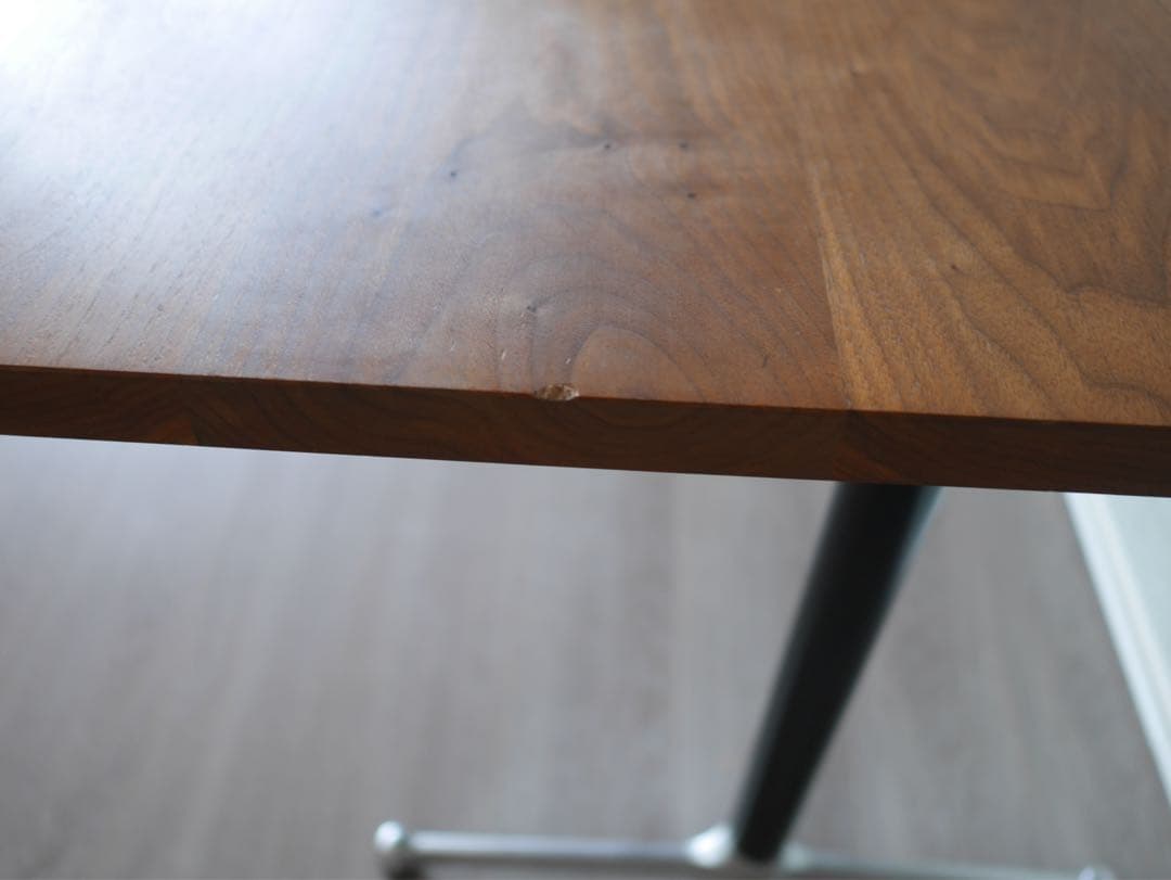 さっくー　【送料込み】グリニッチダイニングテーブルウォルナット1200