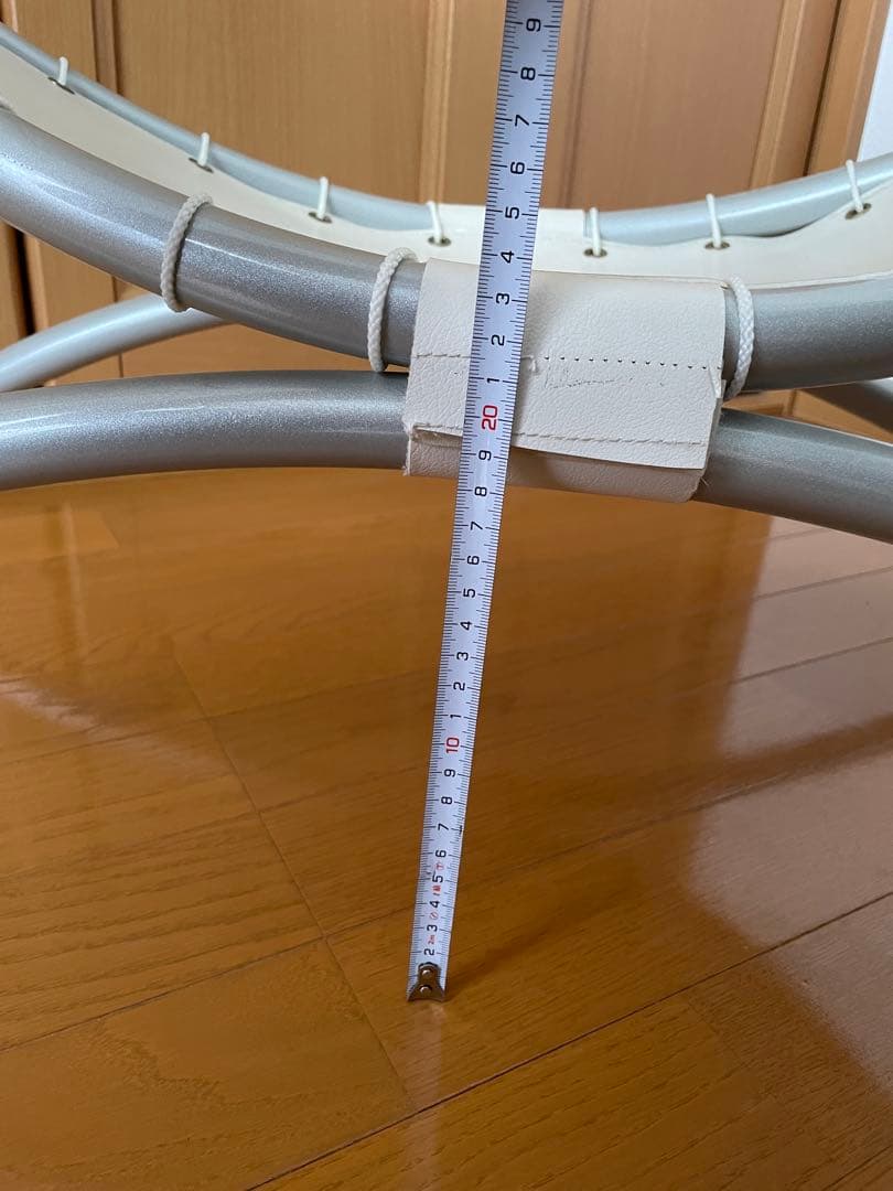 ガラステーブル　楕円テーブル　家具　インテリア