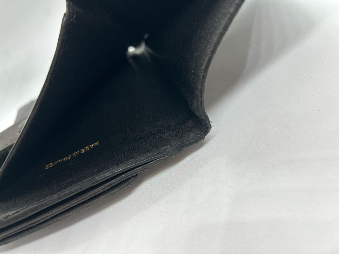 CHANEL　シャネル　二つ折り財布　ラムスキン　ココマーク ブラック /713