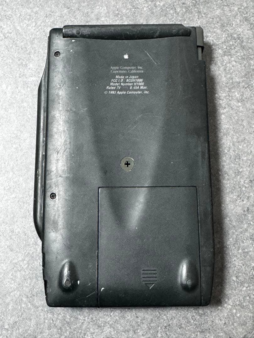 Apple Newton MessagePad 初代　1993年モデル