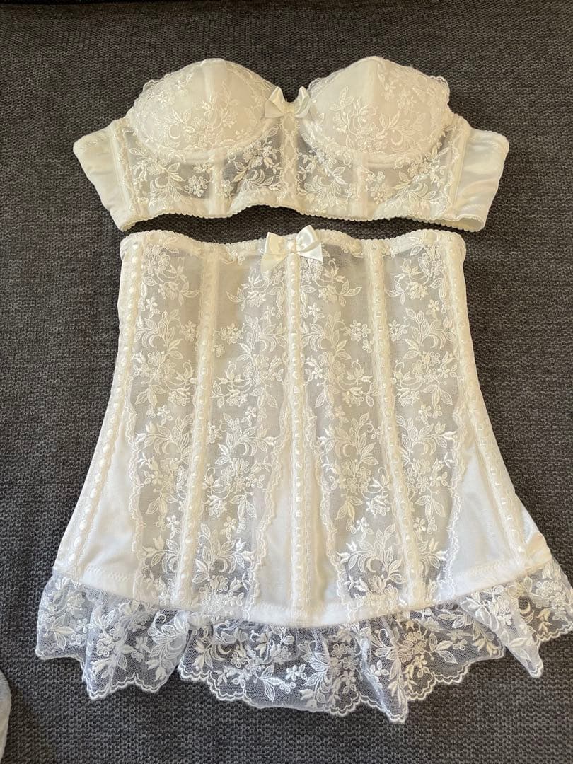 ブライダルインナー　セモアブライダル　B65 W58